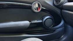 2017 (17) MINI HATCHBACK 2.0 Cooper S D 3dr 5519866