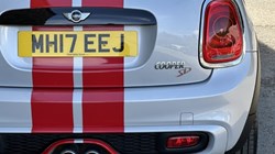 2017 (17) MINI HATCHBACK 2.0 Cooper S D 3dr 5519856