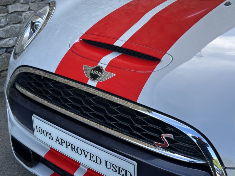 2017 (17) MINI HATCHBACK 2.0 Cooper S D 3dr 5519877