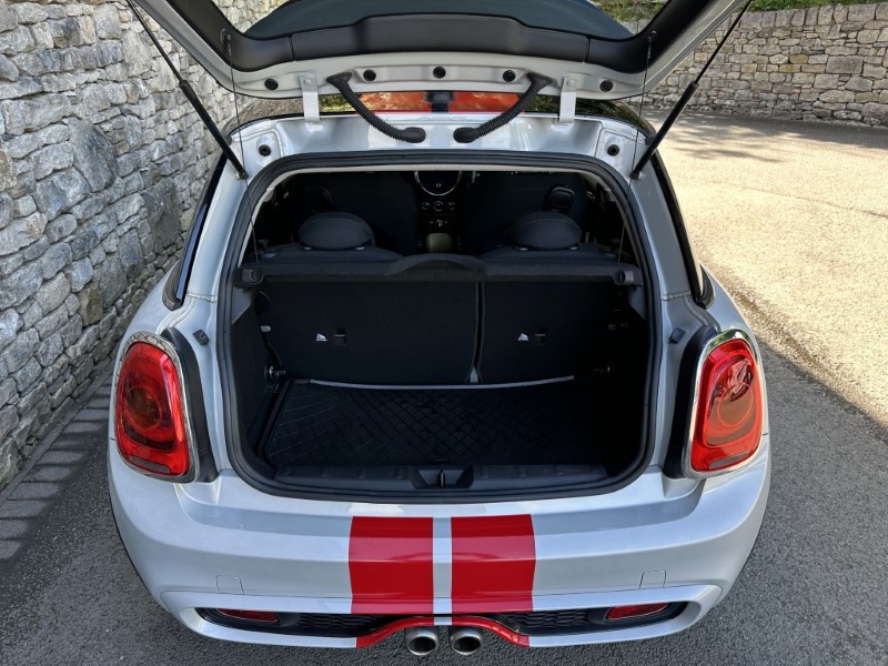 2017 (17) MINI HATCHBACK 2.0 Cooper S D 3dr 5519858