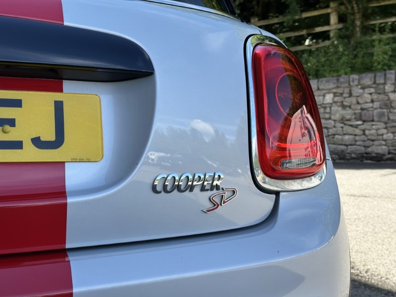2017 (17) MINI HATCHBACK 2.0 Cooper S D 3dr 5519857