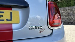 2017 (17) MINI HATCHBACK 2.0 Cooper S D 3dr 5519857