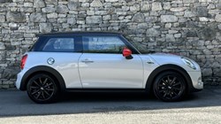 2017 (17) MINI HATCHBACK 2.0 Cooper S D 3dr 5519853
