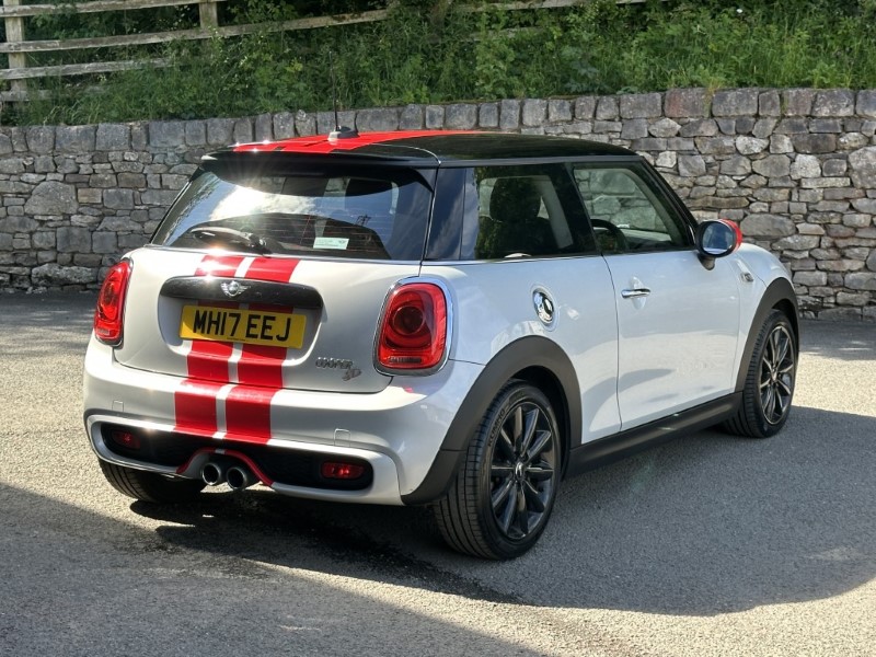 2017 (17) MINI HATCHBACK 2.0 Cooper S D 3dr 5519919