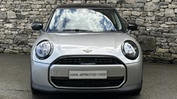 2025 (75) MINI COOPER 1.5 C Classic 3dr Auto 5504861