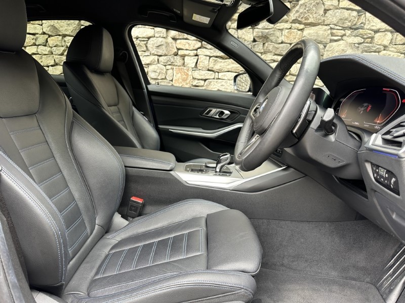 2019 (19) BMW 3 SERIES 320i M Sport Saloon  5524732