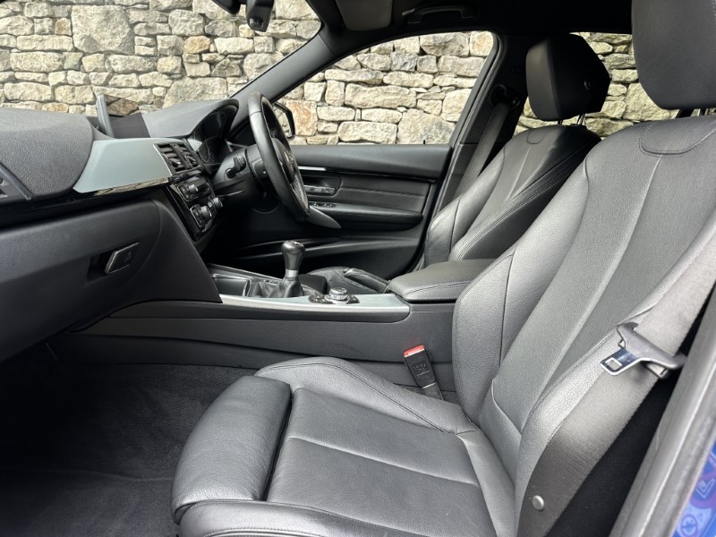 2016 (66) BMW 3 SERIES 320d xDrive M Sport 5dr 5520938