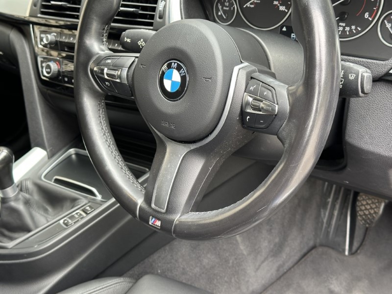 2016 (66) BMW 3 SERIES 320d xDrive M Sport 5dr 5520915
