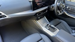 2026 (26) BMW 3 SERIES 320i M Sport 5dr Touring 5495636
