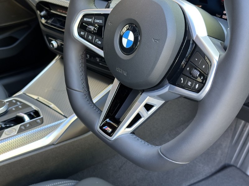 2026 (26) BMW 3 SERIES 320i M Sport 5dr Touring  5495616