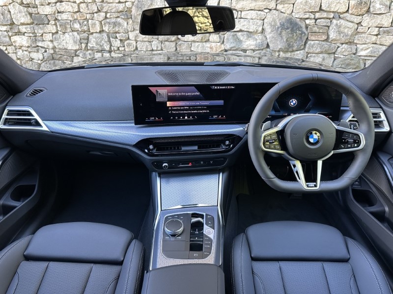 2026 (26) BMW 3 SERIES 320i M Sport 5dr Touring  5495655