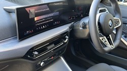 2026 (26) BMW 3 SERIES 320i M Sport 5dr Touring 5495637