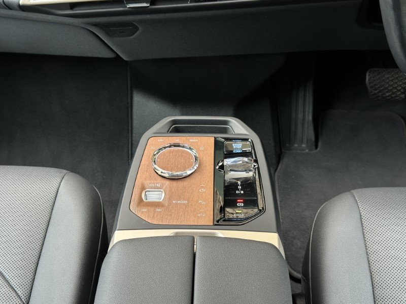 2022 (72) BMW iX xDrive50 M Sport Edition  5529152