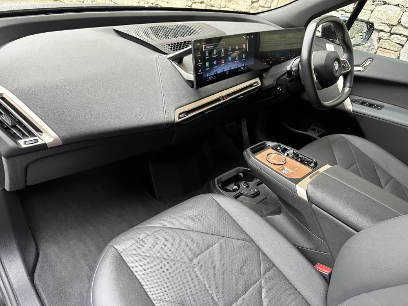 2022 (72) BMW iX xDrive50 M Sport Edition  5529137