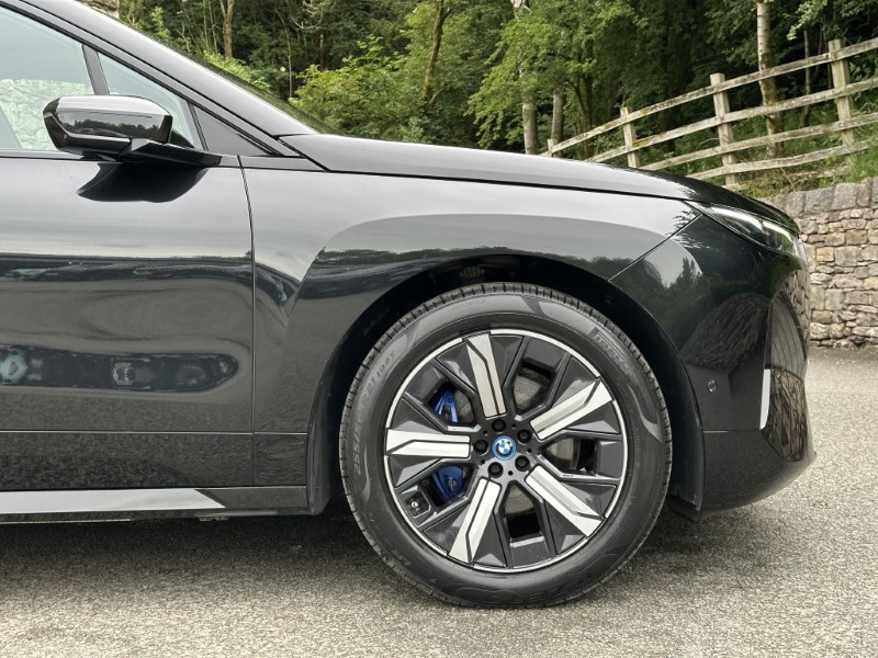 2022 (72) BMW iX xDrive50 M Sport Edition  5529166