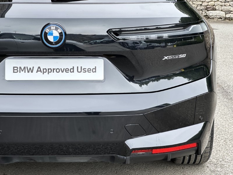 2022 (72) BMW iX xDrive50 M Sport Edition  5529176