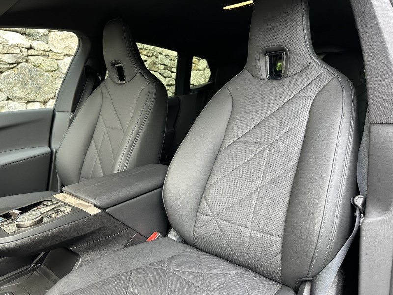2023 (73) BMW iX xDrive40 M Sport  5515945
