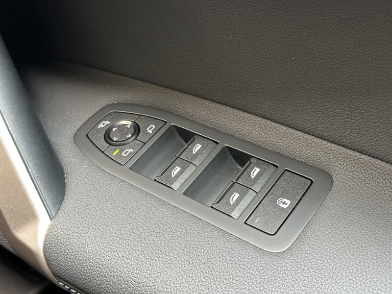 2023 (73) BMW iX xDrive40 M Sport  5515927