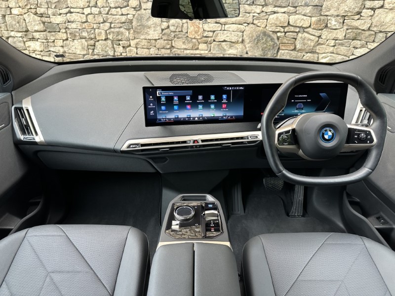 2023 (73) BMW iX xDrive40 M Sport  5515962