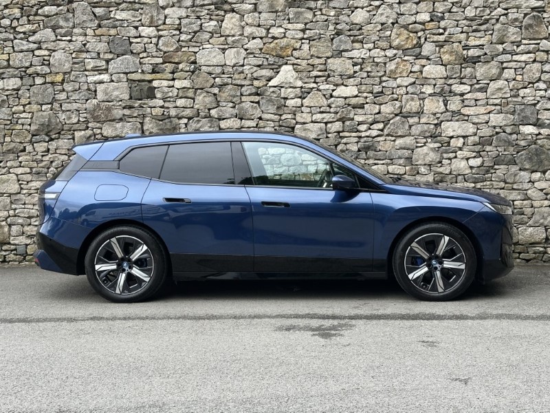 2023 (73) BMW iX xDrive40 M Sport  5515912