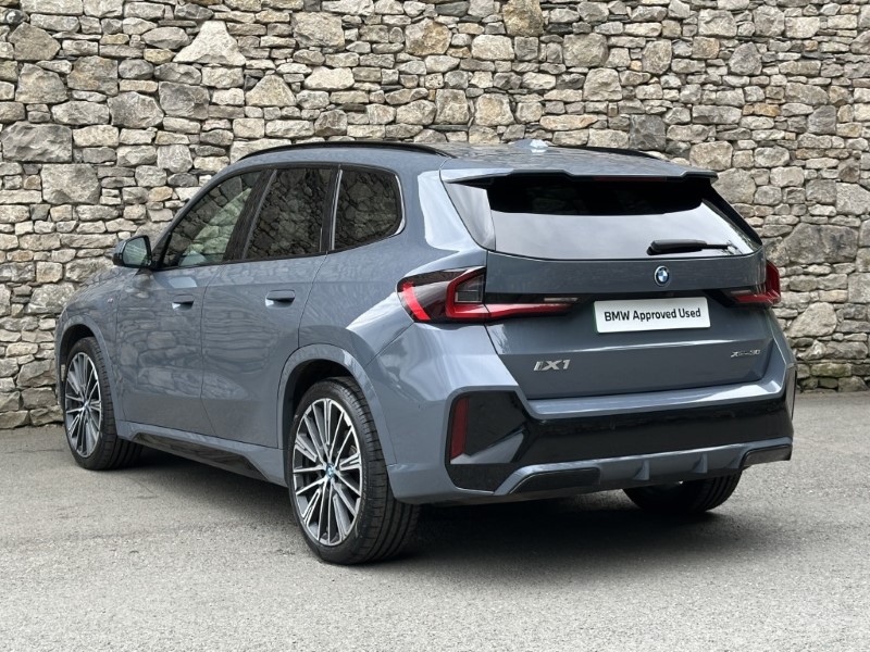 2023 (23) BMW iX1 xDrive30 M Sport  1