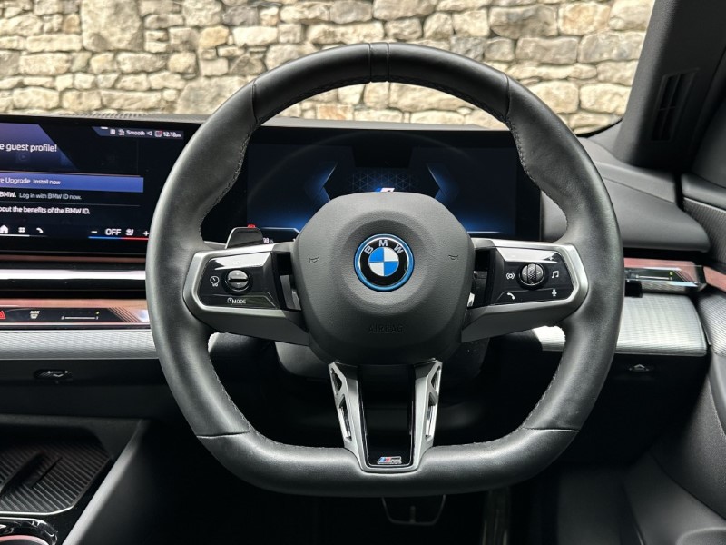 2024 (24) BMW I5 eDrive40 M Sport Pro Saloon  5527909