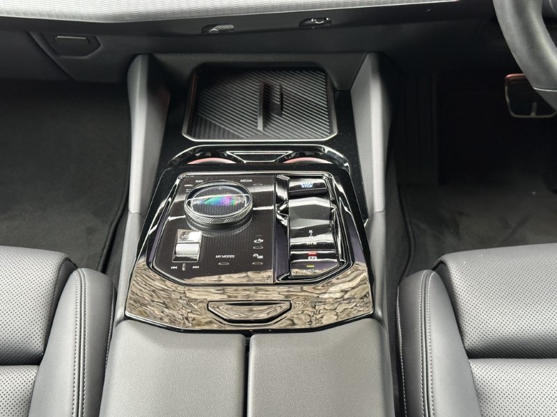 2024 (24) BMW I5 eDrive40 M Sport Pro Saloon  5527910