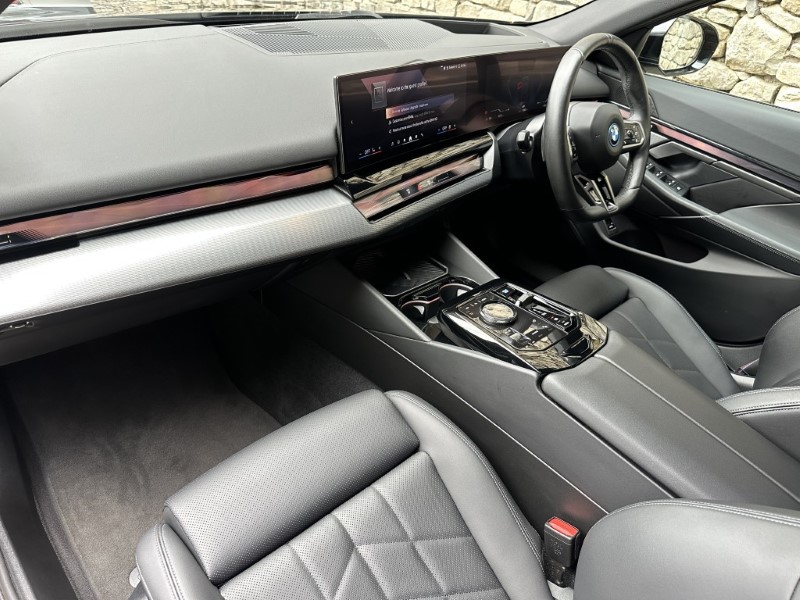 2024 (24) BMW I5 eDrive40 M Sport Pro Saloon  5527888