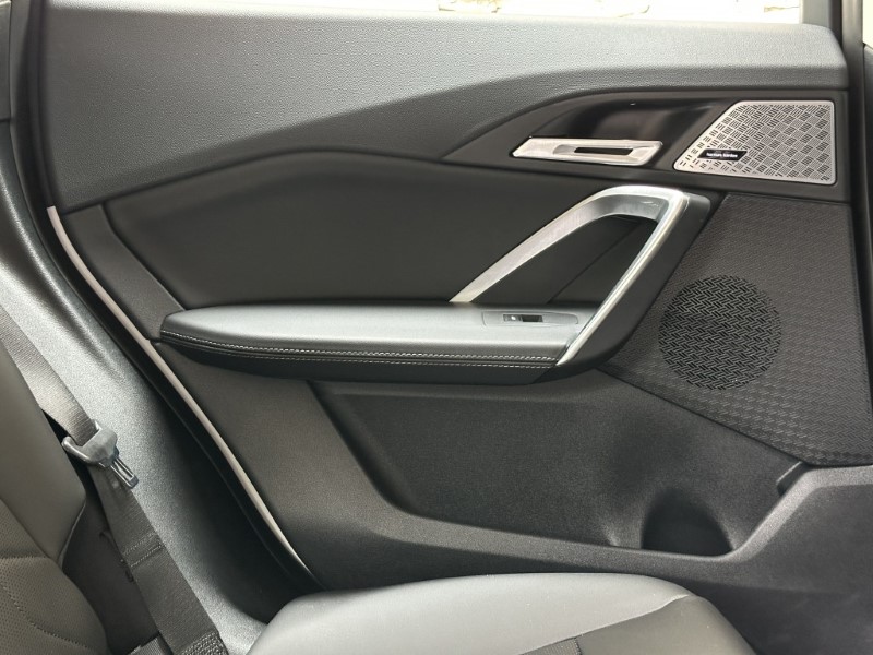 2024 (24) BMW iX1 eDrive20 xLine  5528160