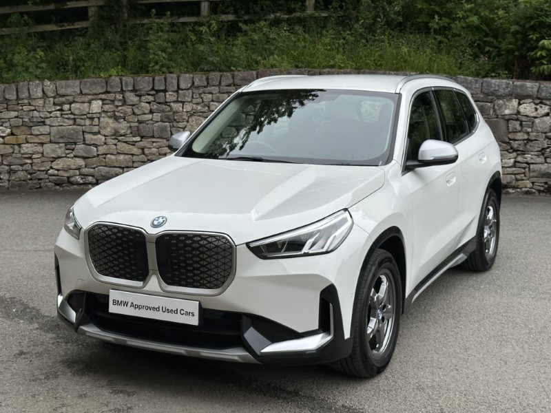 2024 (24) BMW iX1 eDrive20 xLine  5528199