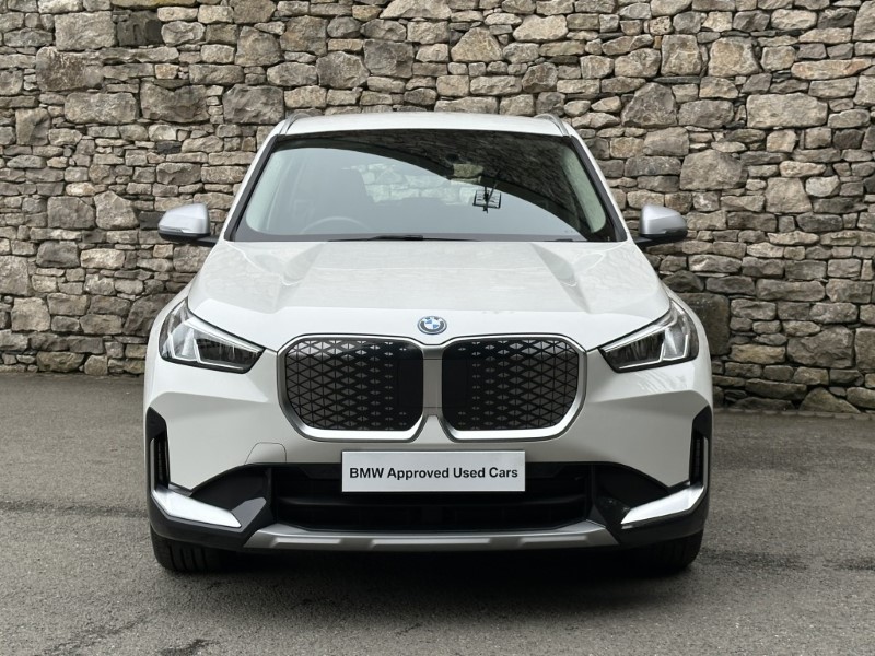 2024 (24) BMW iX1 eDrive20 xLine  5528202