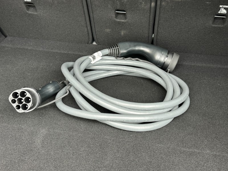 2024 (24) BMW iX1 eDrive20 xLine  5528154