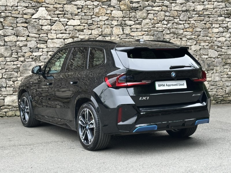 2023 (23) BMW iX1 xDrive30 M Sport  1