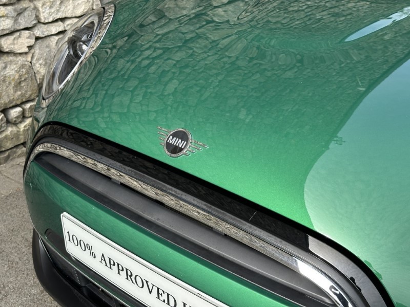 2022 (72) MINI HATCHBACK 1.5 Cooper Classic 3dr Auto 5535807