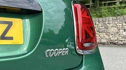 2022 (72) MINI HATCHBACK 1.5 Cooper Classic 3dr Auto 5535787