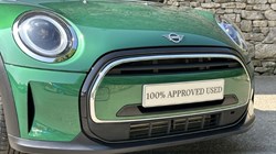2022 (72) MINI HATCHBACK 1.5 Cooper Classic 3dr Auto 5535839