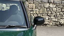 2022 (72) MINI HATCHBACK 1.5 Cooper Classic 3dr Auto 5535828