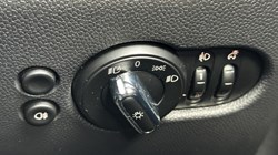 2022 (72) MINI HATCHBACK 1.5 Cooper Classic 3dr Auto 5535802