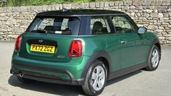 2022 (72) MINI HATCHBACK 1.5 Cooper Classic 3dr Auto 5535843
