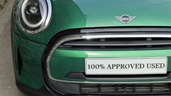 2022 (72) MINI HATCHBACK 1.5 Cooper Classic 3dr Auto 5535805