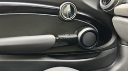 2022 (72) MINI HATCHBACK 1.5 Cooper Classic 3dr Auto 5535796