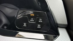2022 (22) VOLKSWAGEN GOLF 1.5 eTSI 150 Active 5dr DSG 5523027
