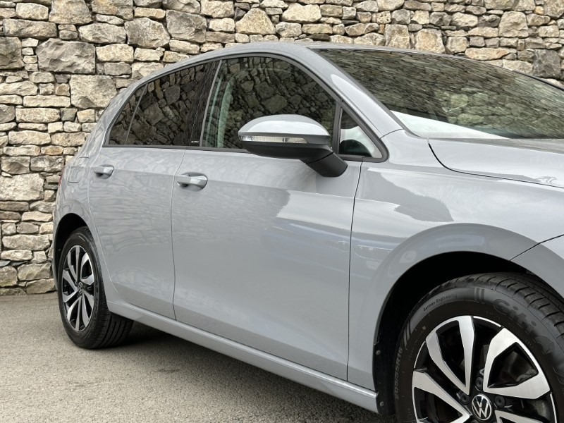 2022 (22) VOLKSWAGEN GOLF 1.5 eTSI 150 Active 5dr DSG 5523073