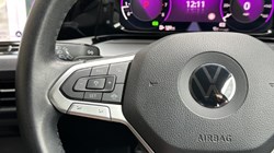 2022 (22) VOLKSWAGEN GOLF 1.5 eTSI 150 Active 5dr DSG 5523030