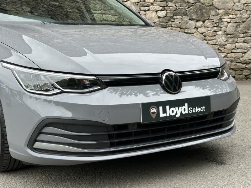 2022 (22) VOLKSWAGEN GOLF 1.5 eTSI 150 Active 5dr DSG 5523067