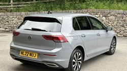 2022 (22) VOLKSWAGEN GOLF 1.5 eTSI 150 Active 5dr DSG 5523080
