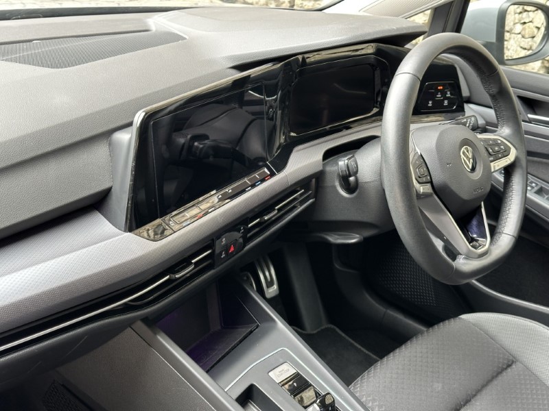 2022 (22) VOLKSWAGEN GOLF 1.5 eTSI 150 Active 5dr DSG 5523047