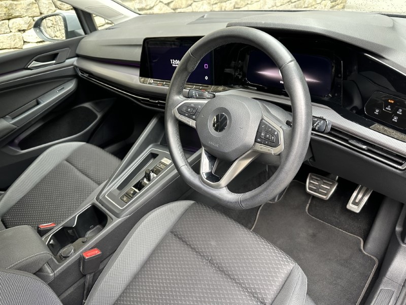 2022 (22) VOLKSWAGEN GOLF 1.5 eTSI 150 Active 5dr DSG 5523018