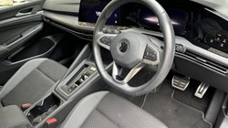 2022 (22) VOLKSWAGEN GOLF 1.5 eTSI 150 Active 5dr DSG 5523018