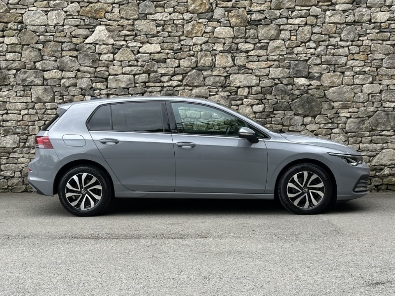 2022 (22) VOLKSWAGEN GOLF 1.5 eTSI 150 Active 5dr DSG 5523033